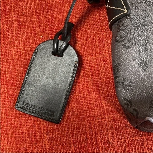 D&B Dooney & Bourke HM Haunted Mansion Wallpaper Print Crossbody - Picture 9 of 16